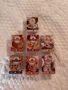 7 packs of bakery wax melts